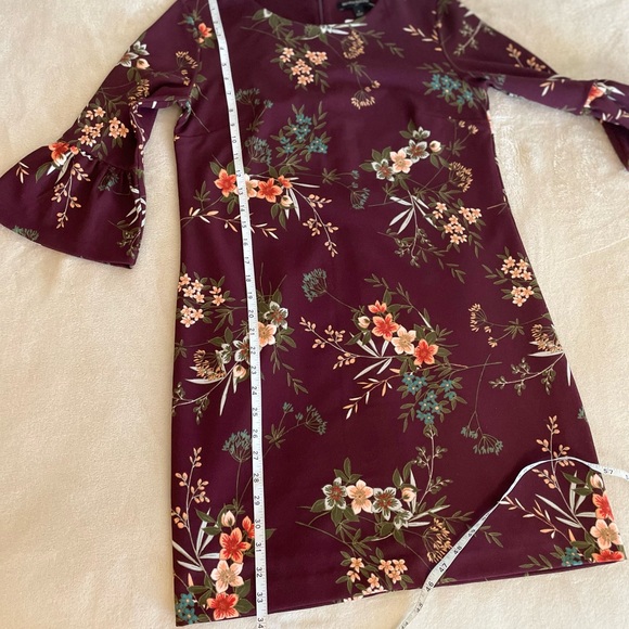 Banana Republic Floral Bell Sleeve Zip Dress - Size 2 - Picture 10 of 13